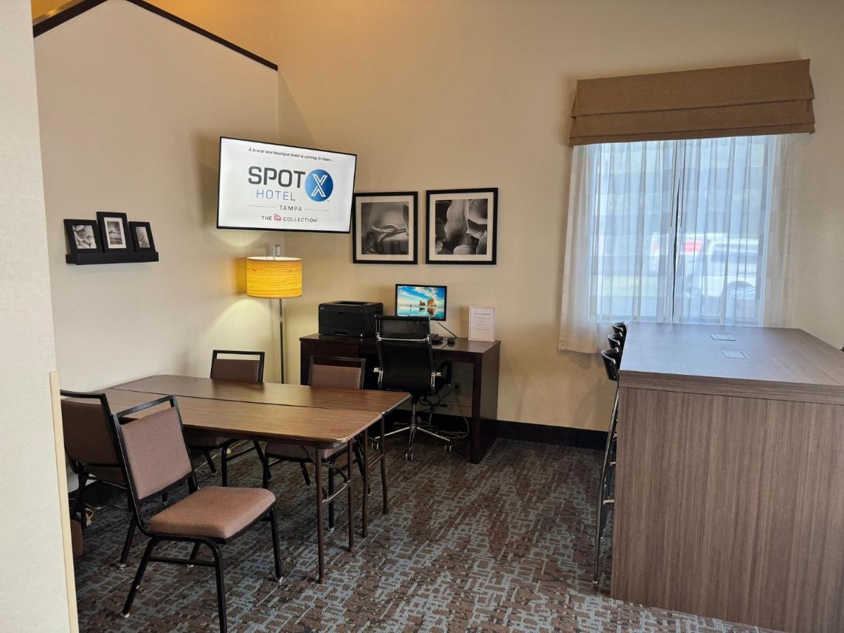 Spot X Hotel Tampa - Wesley Chapel By The Red Collection Экстерьер фото