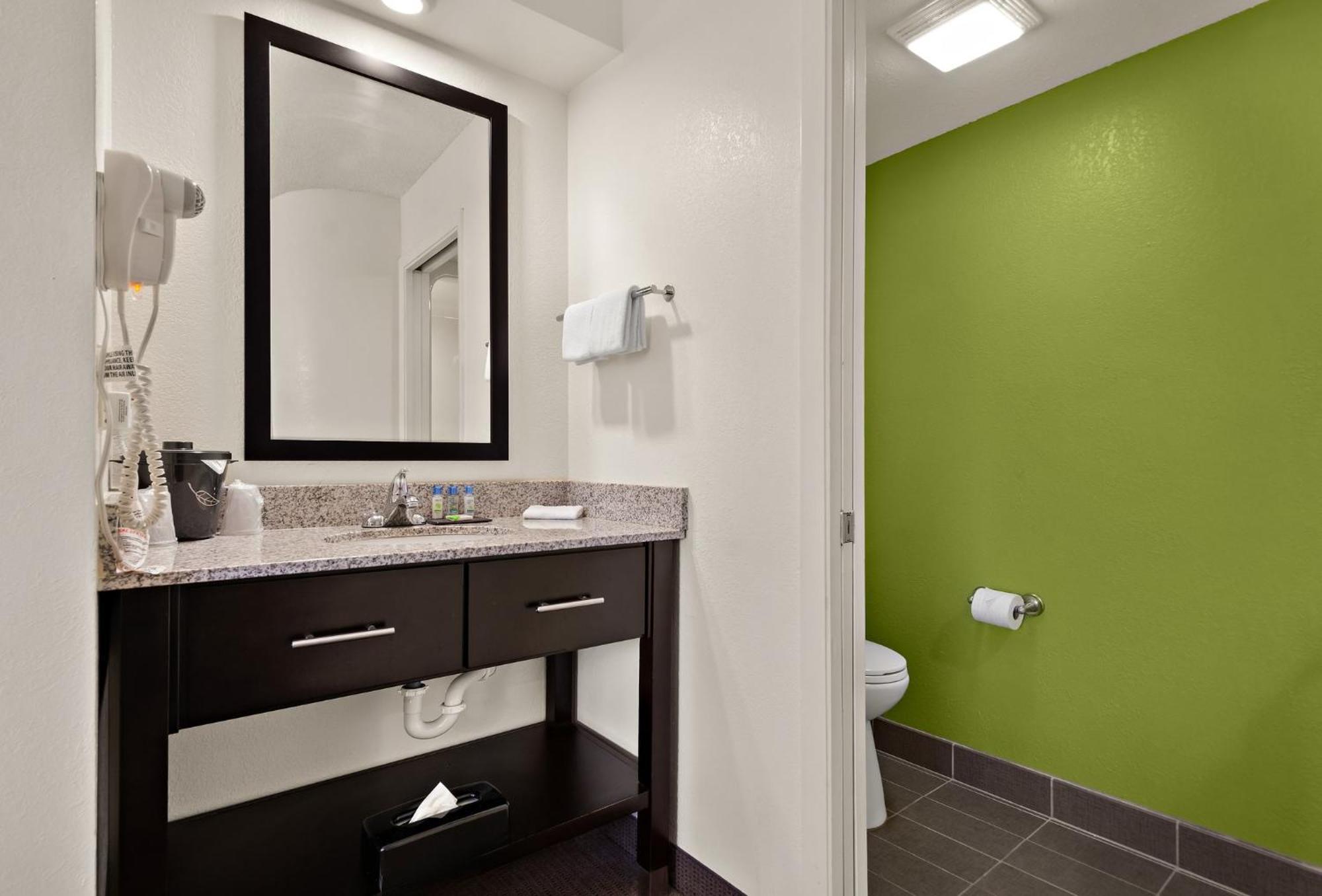 Spot X Hotel Tampa - Wesley Chapel By The Red Collection Экстерьер фото