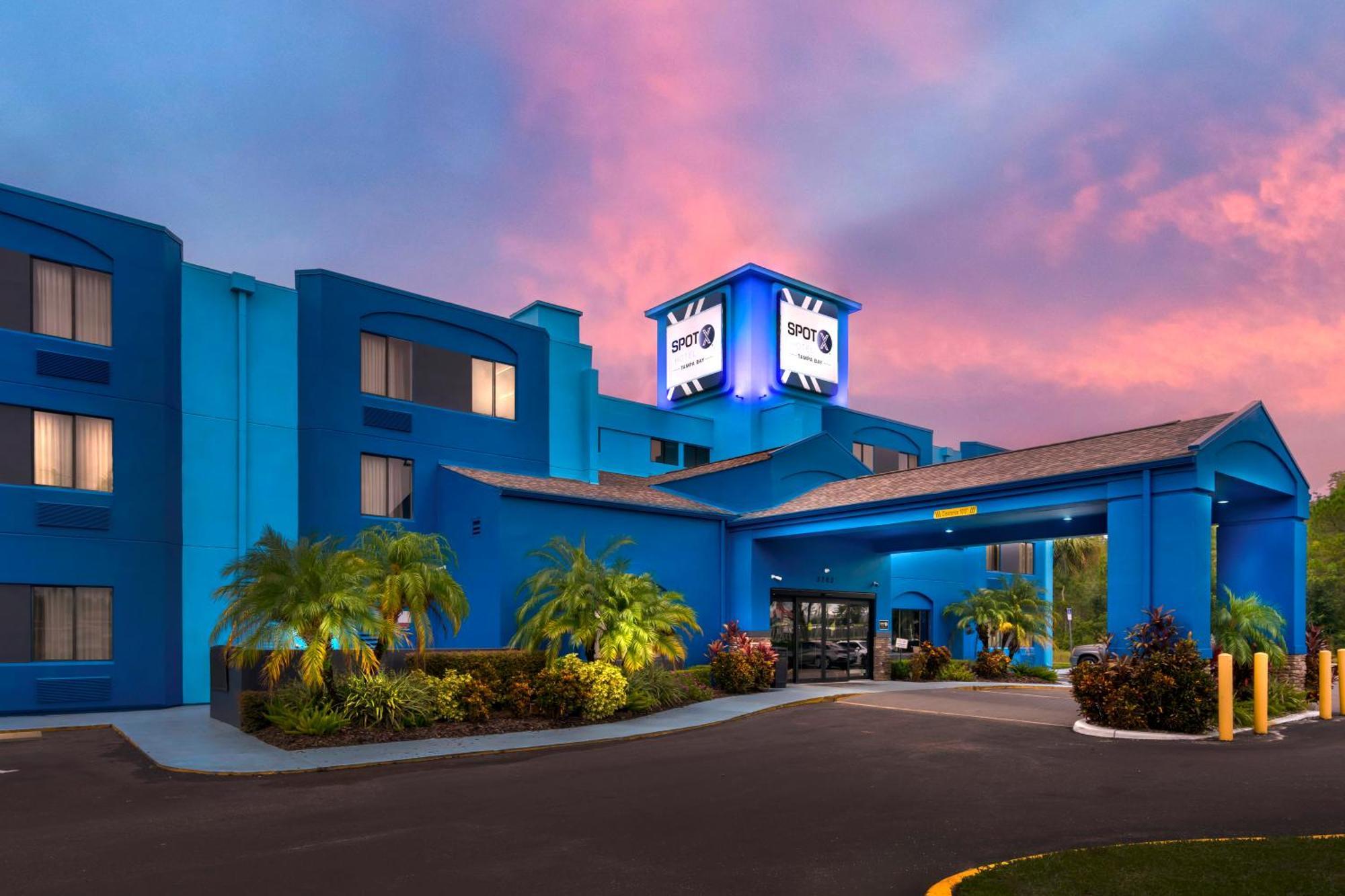 Spot X Hotel Tampa - Wesley Chapel By The Red Collection Экстерьер фото