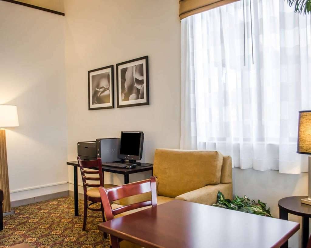Spot X Hotel Tampa - Wesley Chapel By The Red Collection Удобства фото
